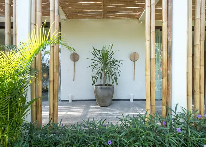 Samudra Damai - Luxury And Peaceful In The Heart Of Bingin - 3 Exclusive Uluwatu (Bali)